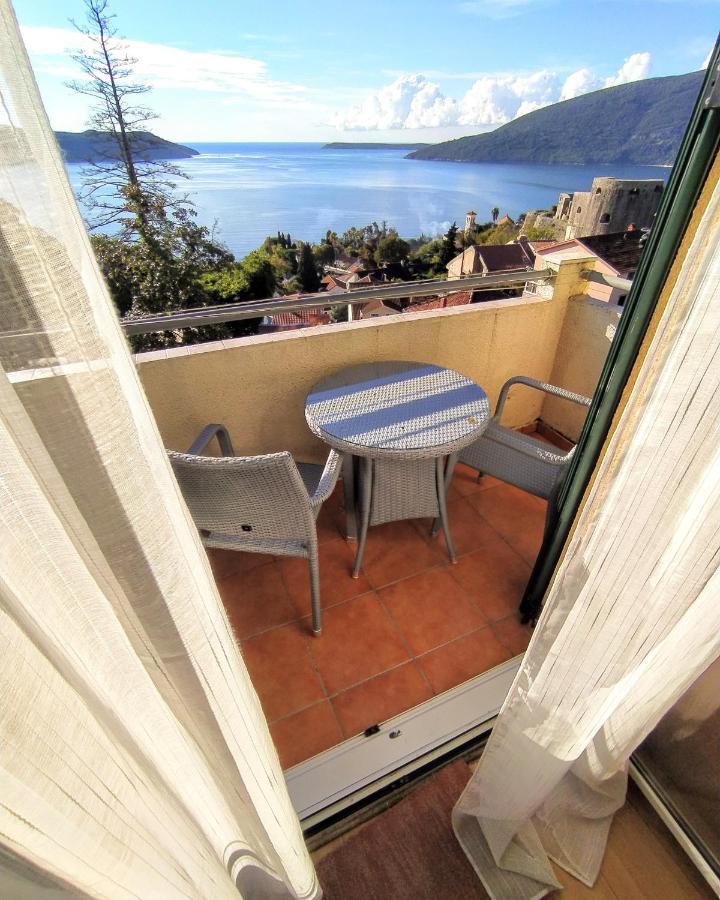 Apartments "Belle Vue" Herceg Novi Kültér fotó